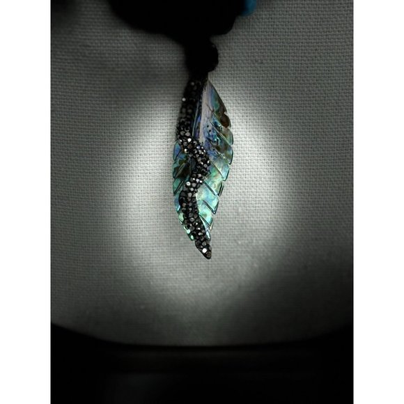 Necklace with Druzy Stone - Picture 6 of 8